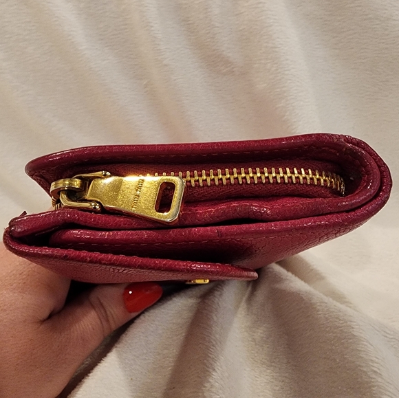 Authentic Miu Miu Hot Pink Goat Skin Madras Flap Wallet - Picture 6 of 14